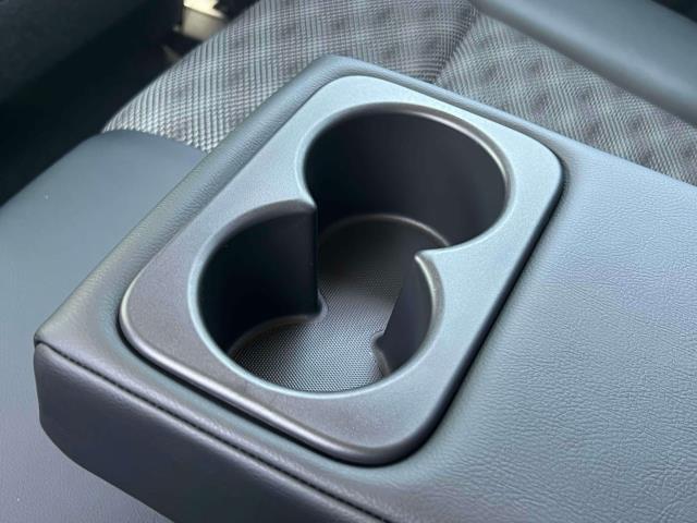 Photo of 2022 Brilliant Silver Metallic Nissan Rogue Sport