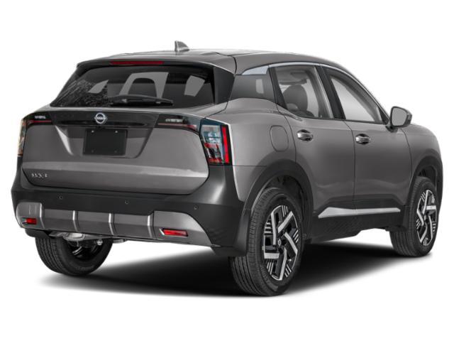 Photo of 2025 Gun Metallic Nissan Kicks