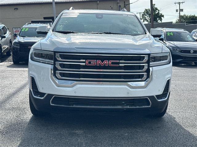 Photo of 2023 Summit White GMC Acadia