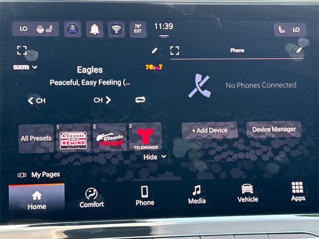 Photo of 2022 Redline Pearlcoat Jeep Compass