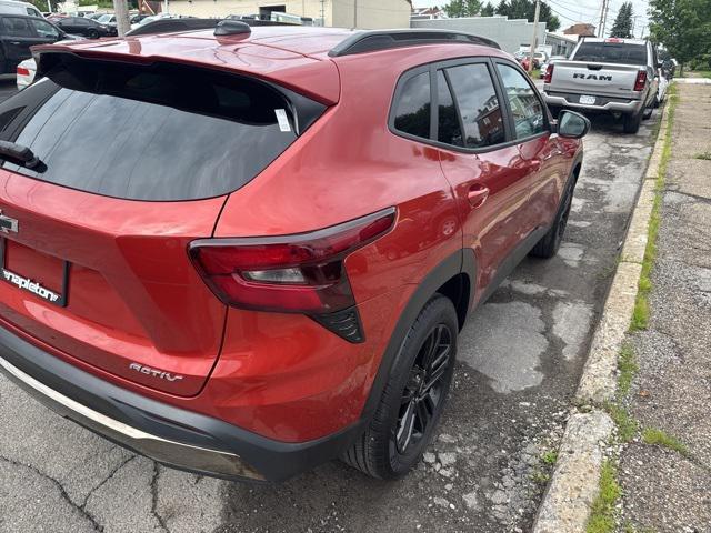 Photo of 2024 Cayenne Orange Metallic Chevrolet Trax