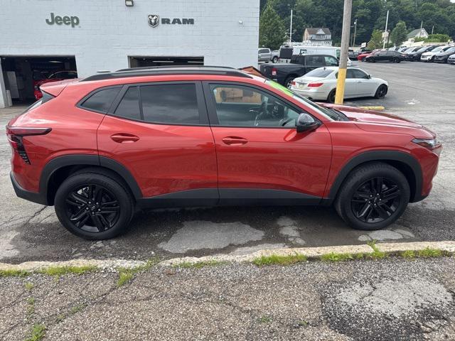 Photo of 2024 Cayenne Orange Metallic Chevrolet Trax