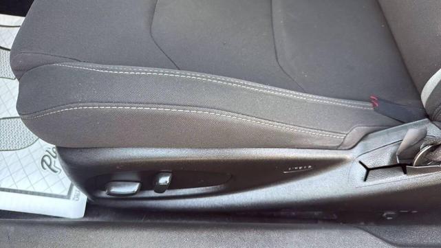 Photo of 2018 Black Chevrolet Camaro