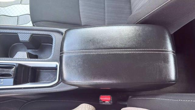 Photo of 2023 Super Black Nissan Sentra
