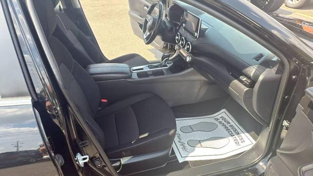 Photo of 2023 Super Black Nissan Sentra