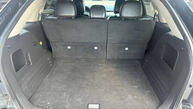 Photo of 2013 Tuxedo Black Metallic Ford Edge