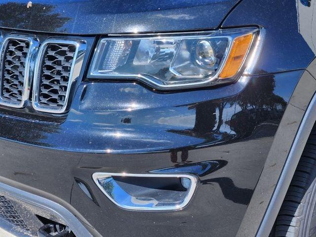 Photo of 2020 Diamond Black Jeep Grand Cherokee