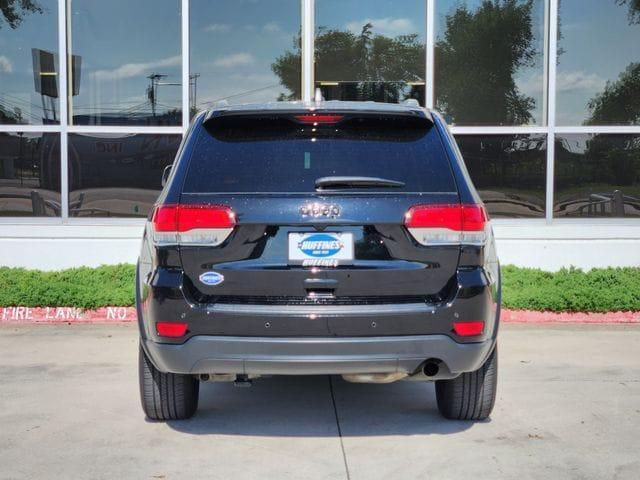 Photo of 2020 Diamond Black Jeep Grand Cherokee