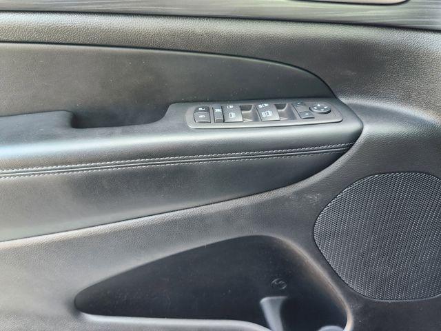 Photo of 2020 Diamond Black Jeep Grand Cherokee