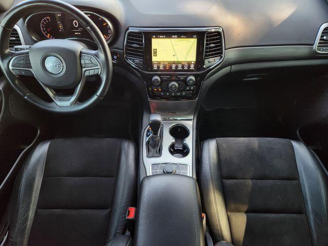 Photo of 2020 Diamond Black Jeep Grand Cherokee