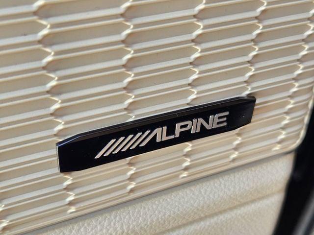Photo of 2021 Diamond Black Jeep Grand Cherokee L