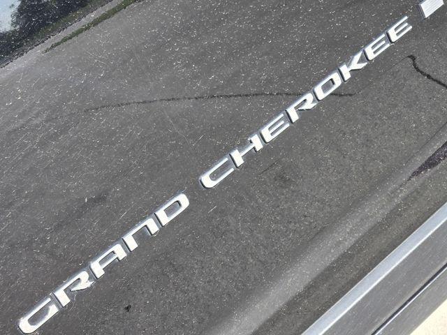 Photo of 2021 Diamond Black Jeep Grand Cherokee L
