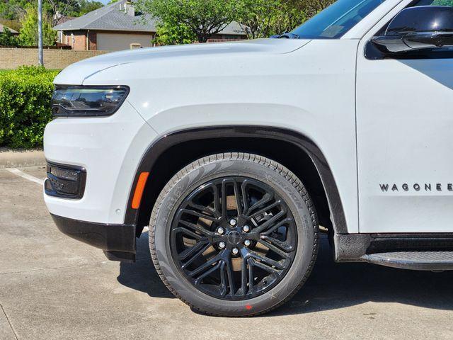Photo of 2025 Bright White Clearcoat Jeep Wagoneer
