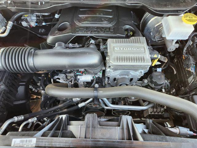 Photo of 2024 Billet Silver Metallic Clearcoat RAM 1500