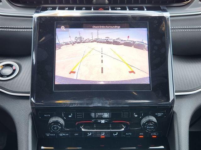 Photo of 2025 Diamond Black Jeep Grand Cherokee