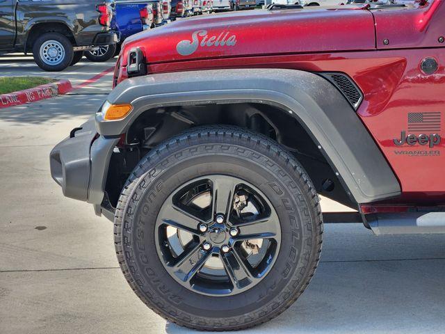 Photo of 2021 Snazzberry Pearlcoat Jeep Wrangler Unlimited