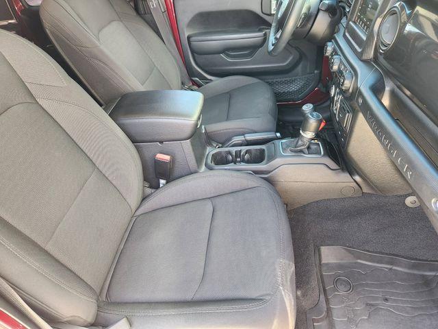 Photo of 2021 Snazzberry Pearlcoat Jeep Wrangler Unlimited