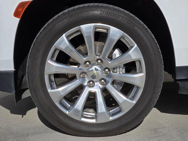 Photo of 2021 Summit White Chevrolet Tahoe