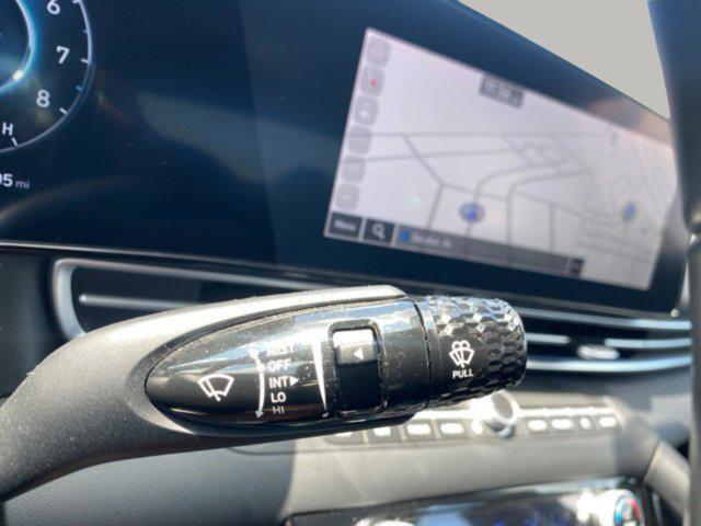 Photo of 2024 Amazon Gray Hyundai ELANTRA