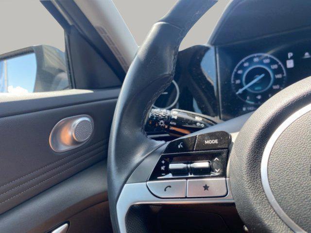 Photo of 2024 Amazon Gray Hyundai ELANTRA