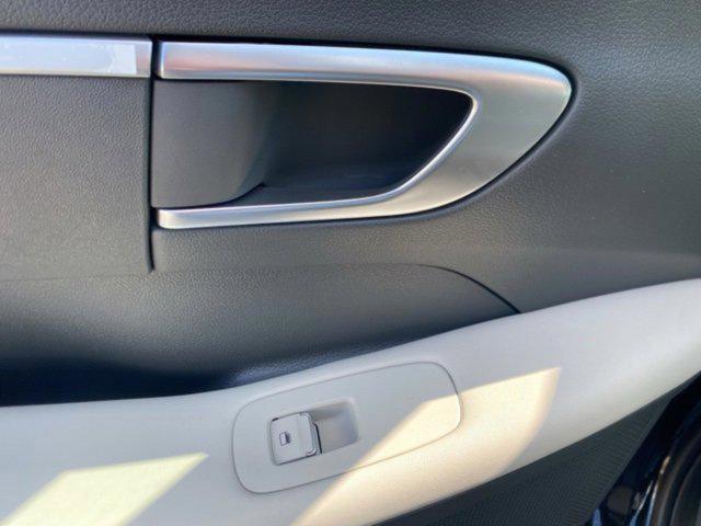 Photo of 2025 Abyss Black Hyundai SONATA