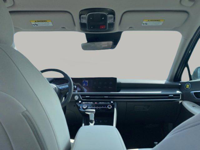 Photo of 2025 Abyss Black Hyundai SONATA
