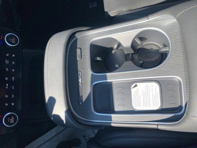Photo of 2026 Creamy White Pearl Hyundai PALISADE