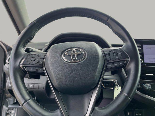 Photo of 2023 Midnight Black Metallic Toyota Camry