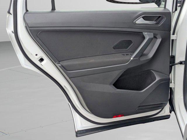 Photo of 2020 Pure White Volkswagen Tiguan