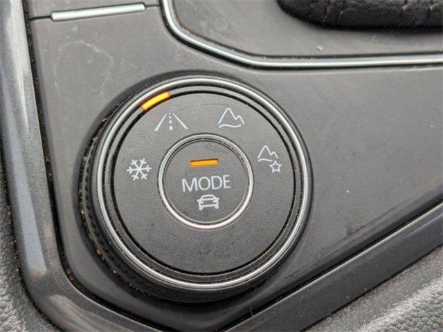 Photo of 2020 Pure White Volkswagen Tiguan