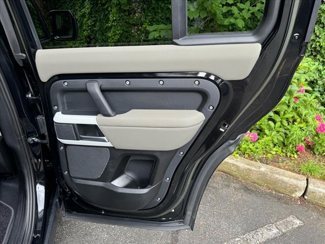 Photo of 2023 Santorini Black Metallic Land Rover Defender