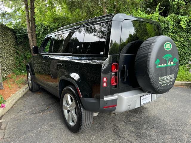 Photo of 2023 Santorini Black Metallic Land Rover Defender