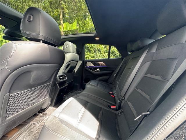 Photo of 2022 Polar White Mercedes-Benz AMG GLE 53