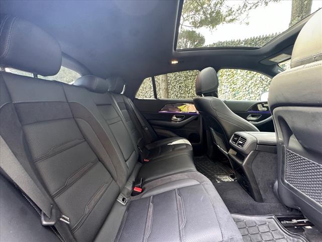 Photo of 2022 Polar White Mercedes-Benz AMG GLE 53