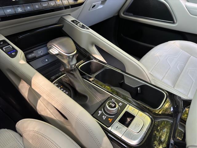 Photo of 2022 Dark Moss Kia Telluride