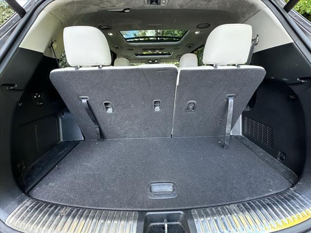 Photo of 2022 Dark Moss Kia Telluride