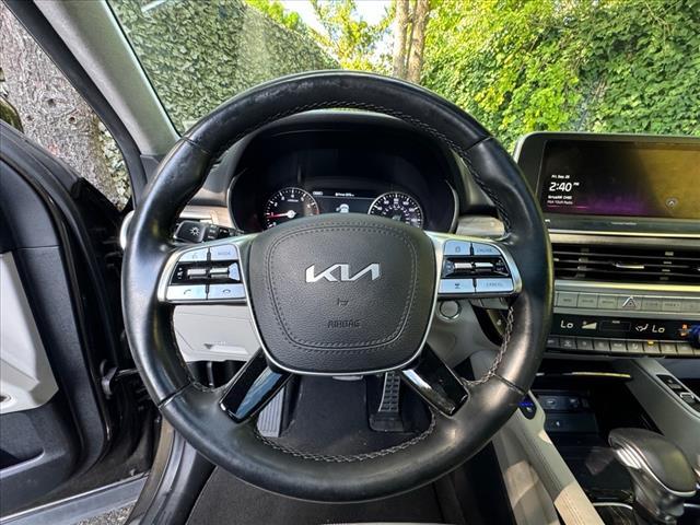 Photo of 2022 Dark Moss Kia Telluride