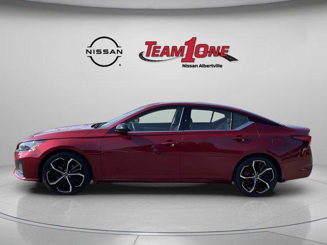 Photo of 2023 Scarlet Ember Tintcoat Nissan Altima