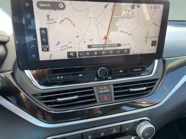 Photo of 2023 Scarlet Ember Tintcoat Nissan Altima