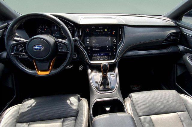 Photo of 2022 Ice Silver Metallic Subaru Outback