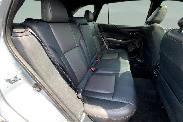 Photo of 2022 Ice Silver Metallic Subaru Outback