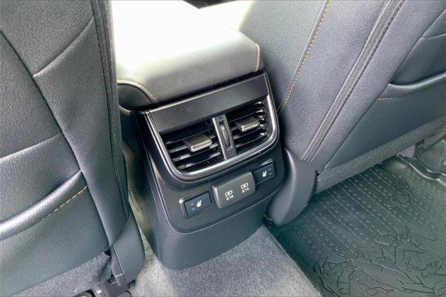 Photo of 2022 Ice Silver Metallic Subaru Outback