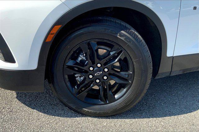 Photo of 2022 Summit White Chevrolet Blazer