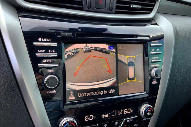 Photo of 2024 Pearl White Tricoat Nissan Murano