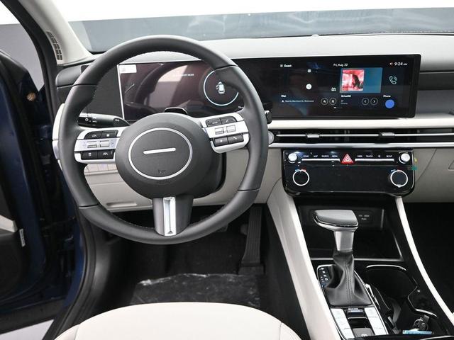 Photo of 2025 Atlantic Blue Hyundai TUCSON