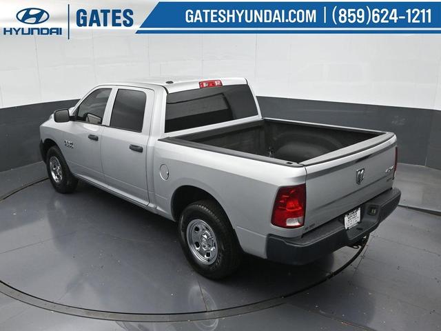 Photo of 2016 Bright Silver Clearcoat Metallic RAM 1500