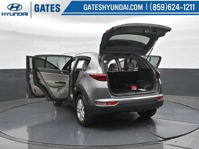 Photo of 2019 Mineral Silver Kia Sportage