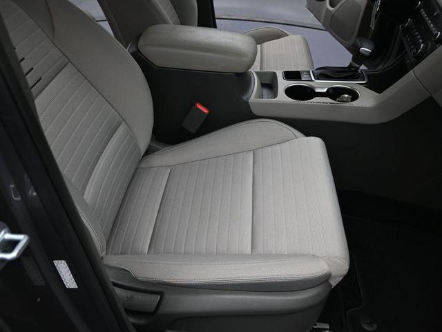 Photo of 2019 Mineral Silver Kia Sportage