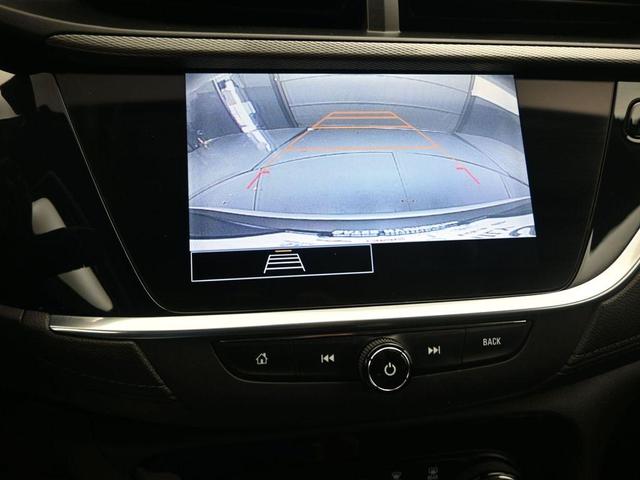 Photo of 2020 Summit White Buick Encore GX