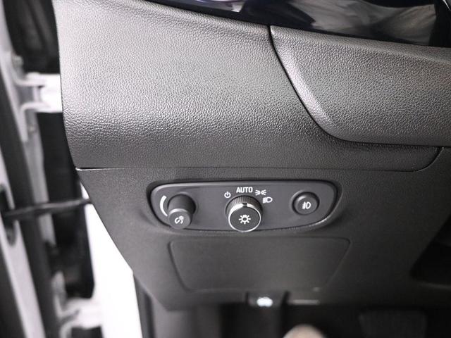 Photo of 2020 Summit White Buick Encore GX